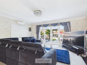 Photo 14- click for photo gallery